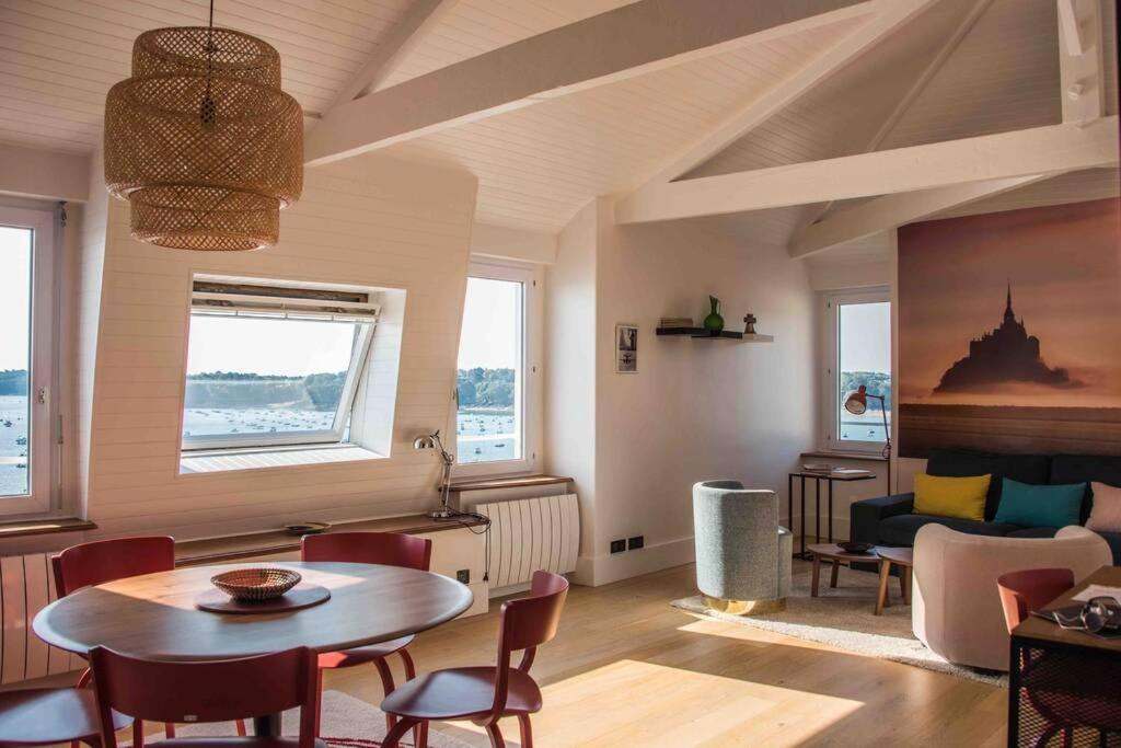 Dinard, Tres Bel Appartement***** Avec Vue Sur Mer Luaran gambar